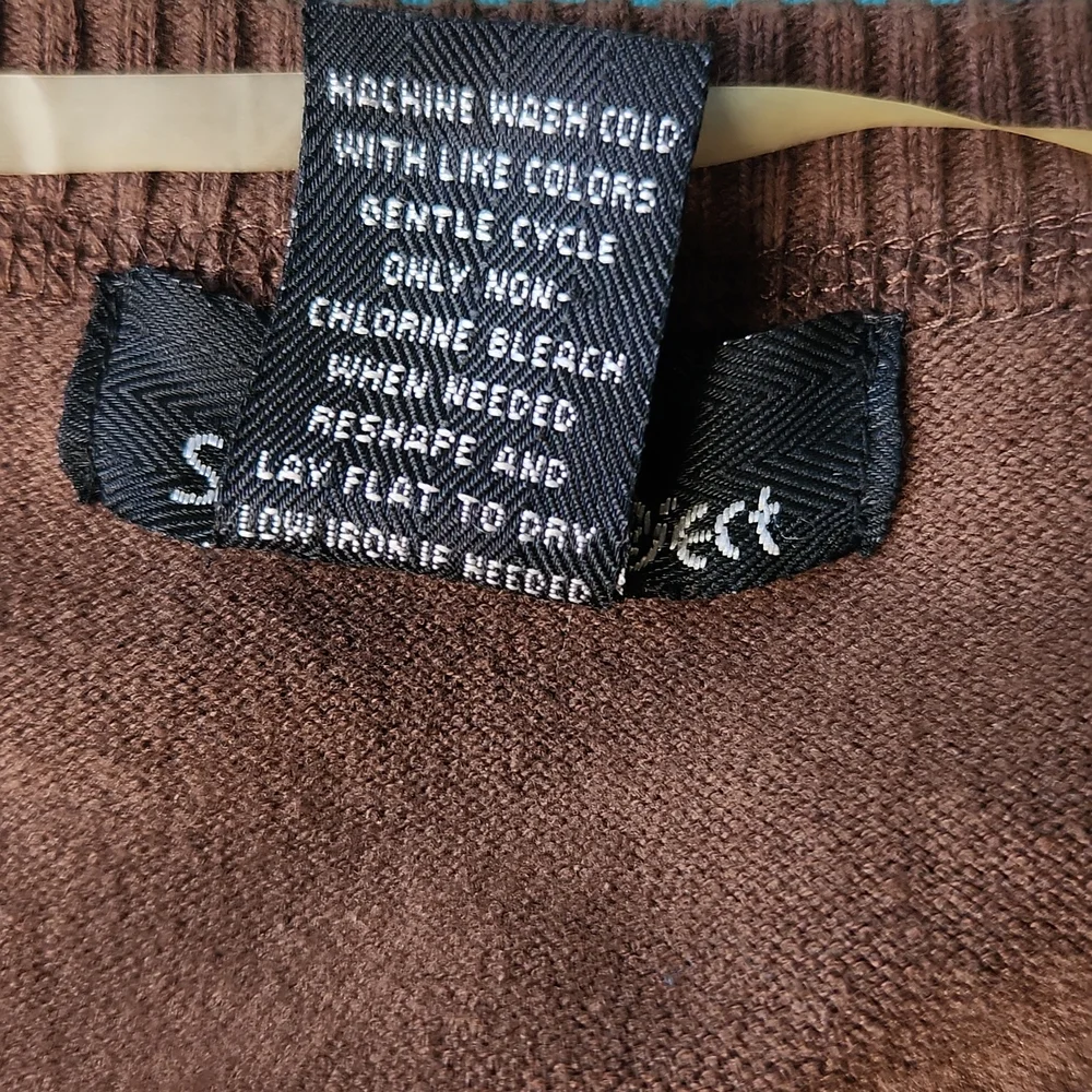 Crop top - Picture 6 of 6